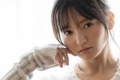 西永彩奈、凛として良い下弦パイ