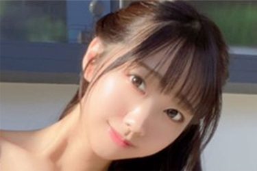 肥川彩愛、にっこり美スタイル