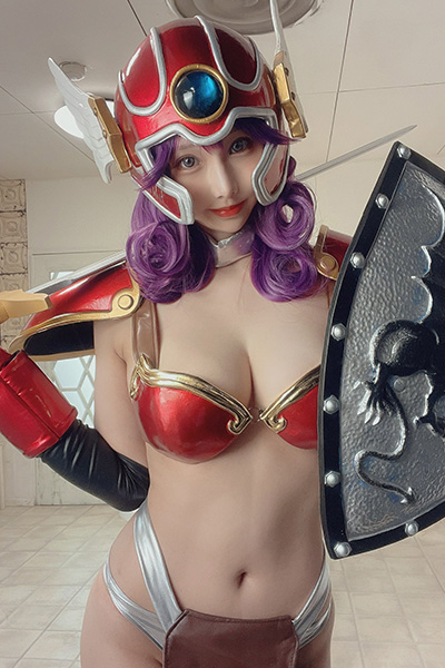 らいむたそ、露出しすぎて「防御力皆無のビキニアーマー」の画像2