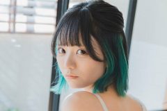 かれしちゃん、純白の桃尻と太もも