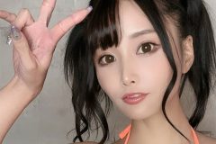 赤羽もも、あざとくキュートに