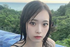 紅羽りお、濡れたわわでビジュ炸裂