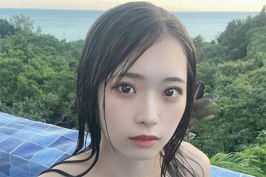 紅羽りお、濡れたわわでビジュ炸裂