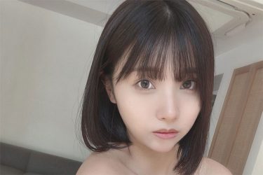 三橋くん、こぼれ落ちそうな純白バスト