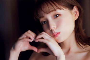 篠崎愛、ハートのグラマラスボディ