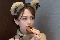 絃花みき、甘々でボリューミーな誘惑