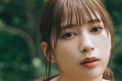 雪平莉左、癒しの美貌と美谷間