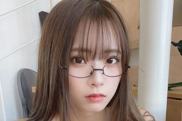 紅羽りお、ズレズレ美女の誘惑