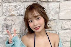 和地つかさ、ビキニからはみ出す国宝級バスト