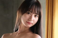 有村果夏、極上の脱ぎかけ