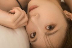 大河もも、柔らかな誘惑