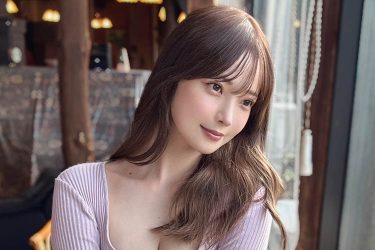 新谷姫加、圧倒的な美貌と美谷間