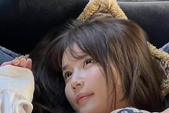 小日向ゆか、仰向けこんもり…はだけショット