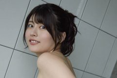 ちとせよしの、超一級品のまん丸美ヒップ