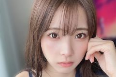 紅羽りお、着崩しフワフワの色香