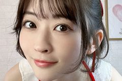 メイリ、のぞき見る隙間