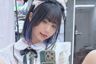 かれしちゃん、大胆開脚でエネルギーチャージ