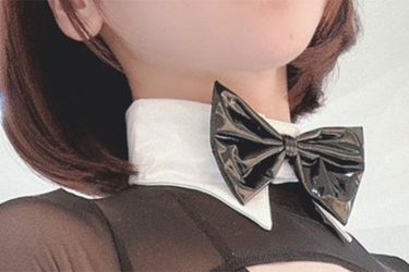 けんけん、光輝く逆バニー