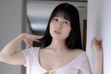 未梨一花、ほぼポロリの食べごろボディ