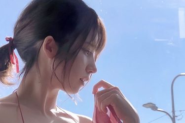 えなこ、逆光映えの女神