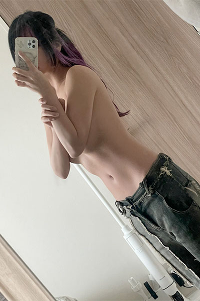 yunocy、抜群ボディの生自撮りの画像2