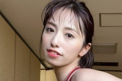 高梨瑞樹、無防備なボン・キュッ・ボン