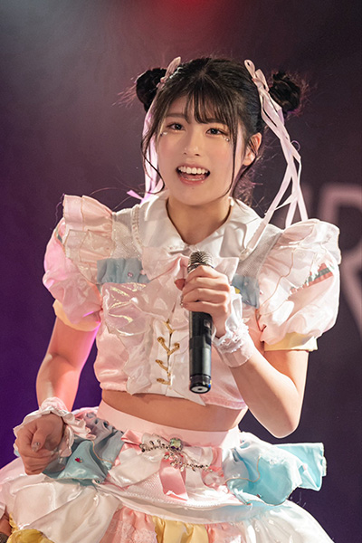 ちとせよしの「王道アイドル×ビキニ姿」のギャップの画像2