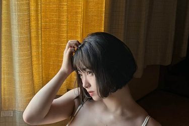 高砂ミドリ、事後感あふれる妖艶ショット