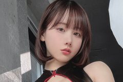 けんけん、ピタピタの超鋭角ハイレグ姿