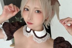 篠崎こころ、あまあま金髪美女