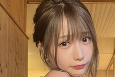 篠原みなみ、艶ツル美ボディ