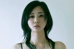 宮藤あどね、強めの艶ツルボディ