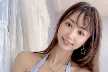 有栖亜寿理、ビジュ炸裂のビキニ美女