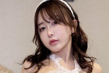 いくみ、衣装がキワどすぎて謝罪