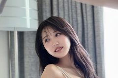 横野すみれ、衝撃の超立体バスト