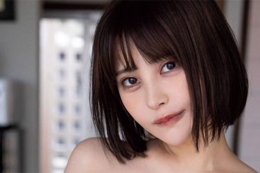 チロルちゃん、衝撃の花ビラトップス