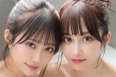 花咲れあ、姉妹美共演の入浴ショット