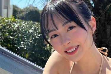 神南りな、ハンモックで伸び美ボディ