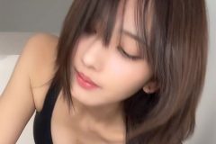 夏目まどか、ブレブレでも圧巻美谷間