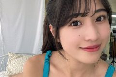 岡本杷奈、キュートに圧巻美谷間