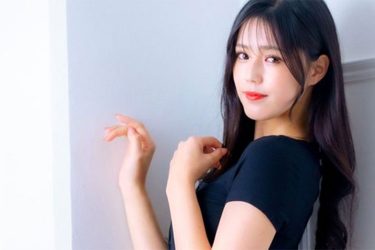 真木しおり、麗しの流線型ボディ