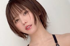 えなこ、絶対凝視の完璧な仕上がり