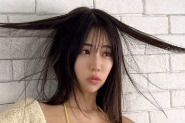 鈴木ふみ奈、むちむちの匂わせ投稿