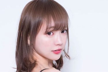 鎌田紘子、半脱ぎおぱんつ