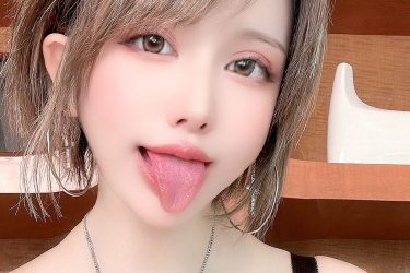 こおりちゃん、バラ色の大ロケット