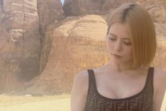 紅羽祐美、どっちのM字が好き？