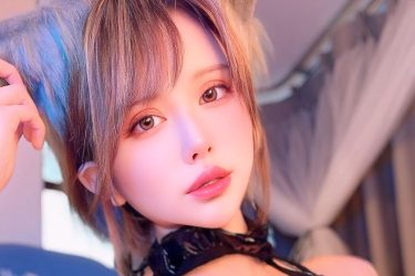 こおりちゃん、嘘みたいな身体のオオカミ美女