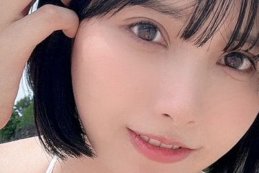 三橋くん、初海で弾ける彼女