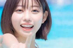 凛咲子、万バズ確実の不思議ビキニ写真