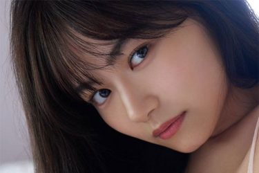 田村愛美鈴、強めのランジェリー美女